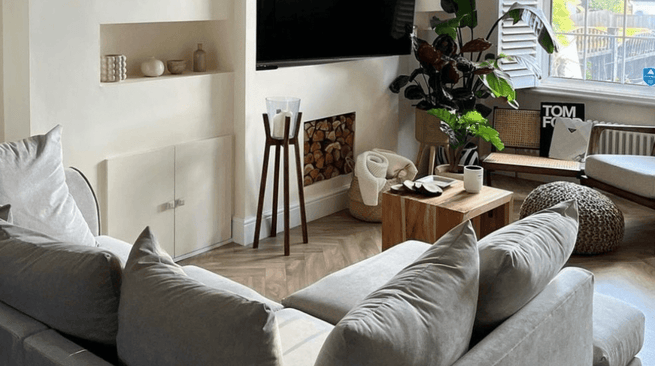 Small living room sofa ideas - maximum seating in a minimal space